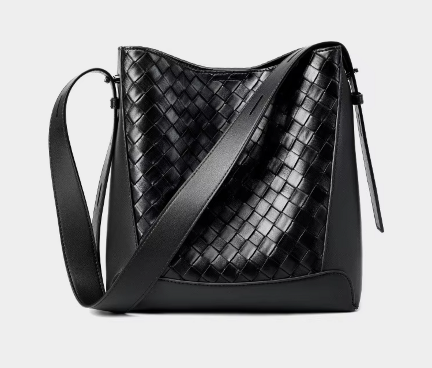 Caroline Black Crossbody Bag in 100% Genuine Leather